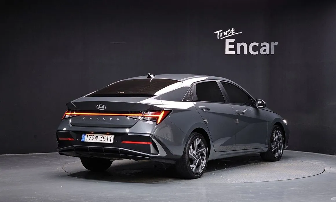Hyundai AVANTE — фото 4
