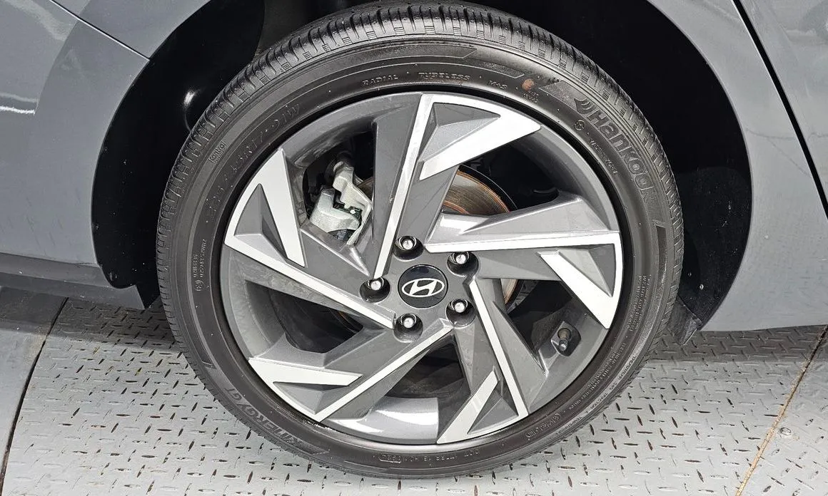 Hyundai AVANTE — фото 9