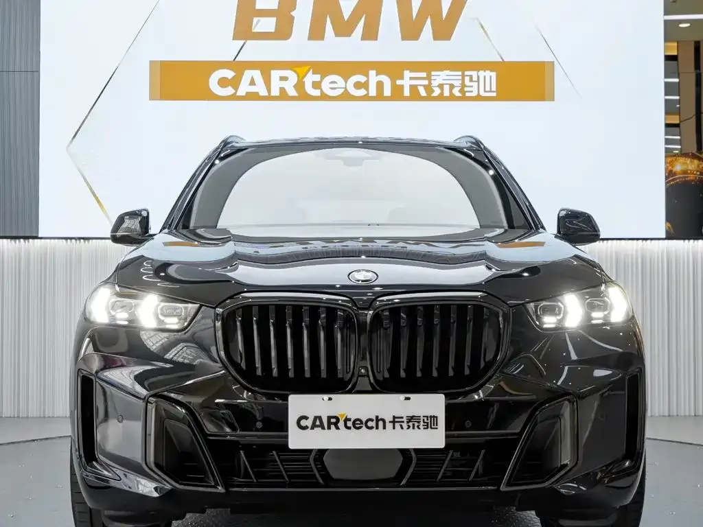 BMW X5 — фото 1