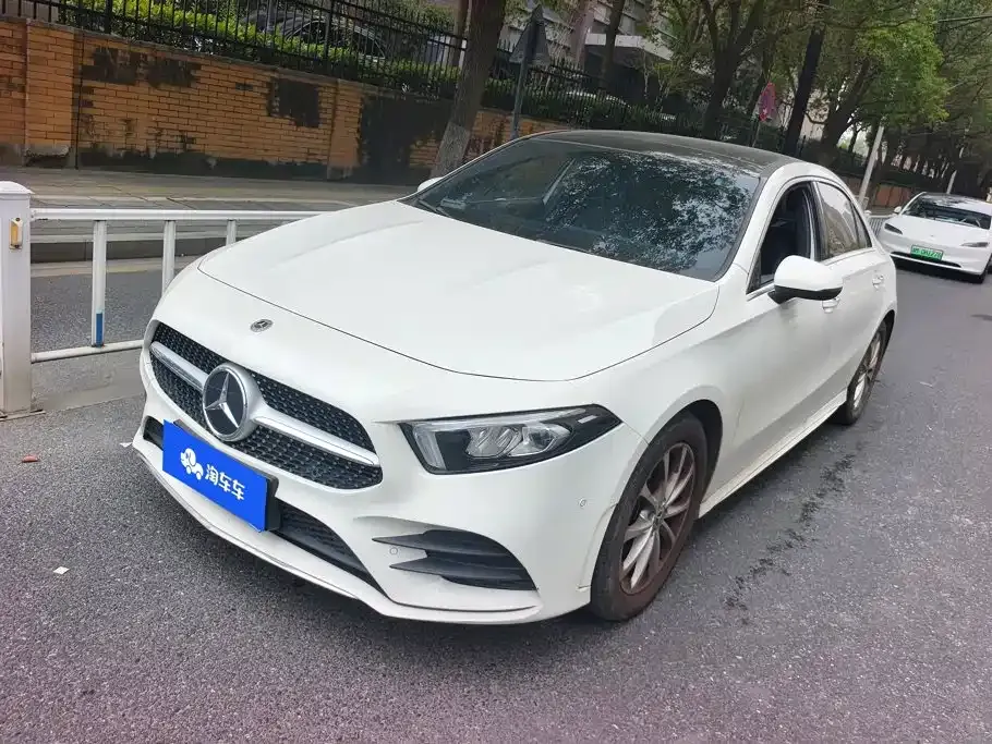 Mercedes-Benz A-Class — фото 1