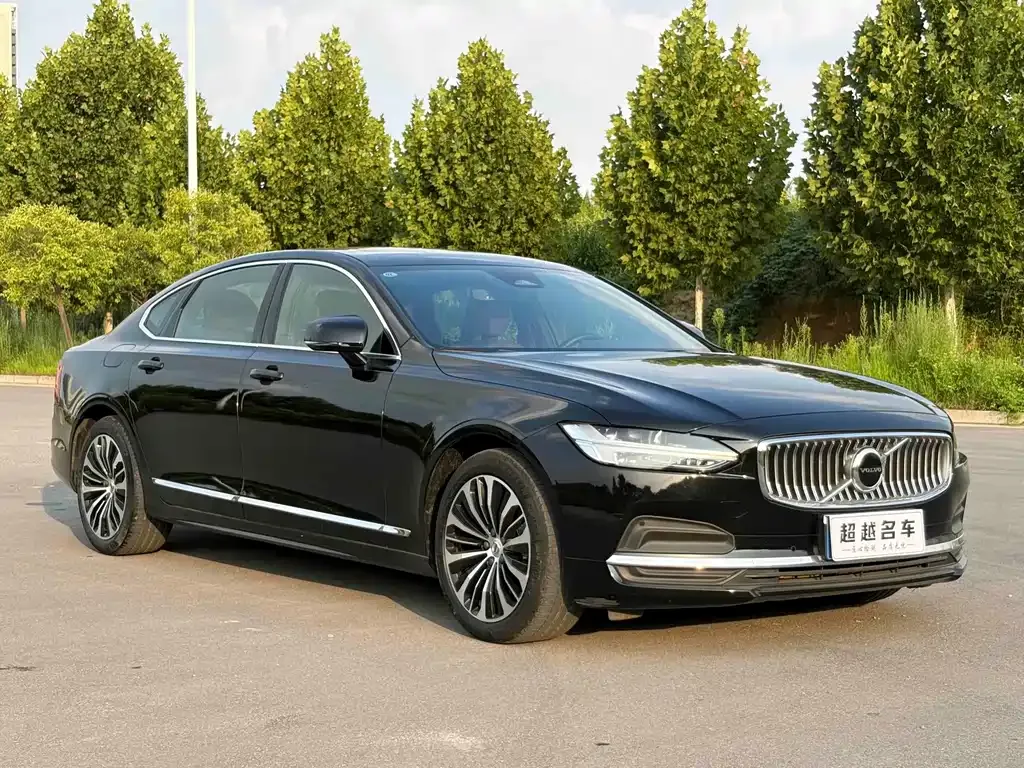 Volvo S90 — фото 3
