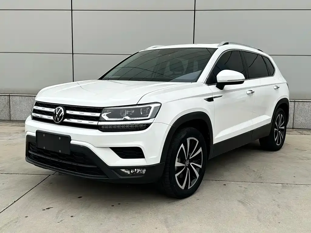 Volkswagen Tharu — фото 1