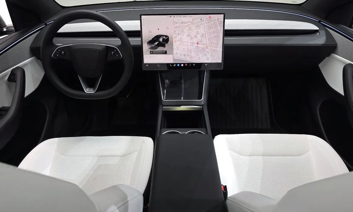 Tesla Model Y — фото 9