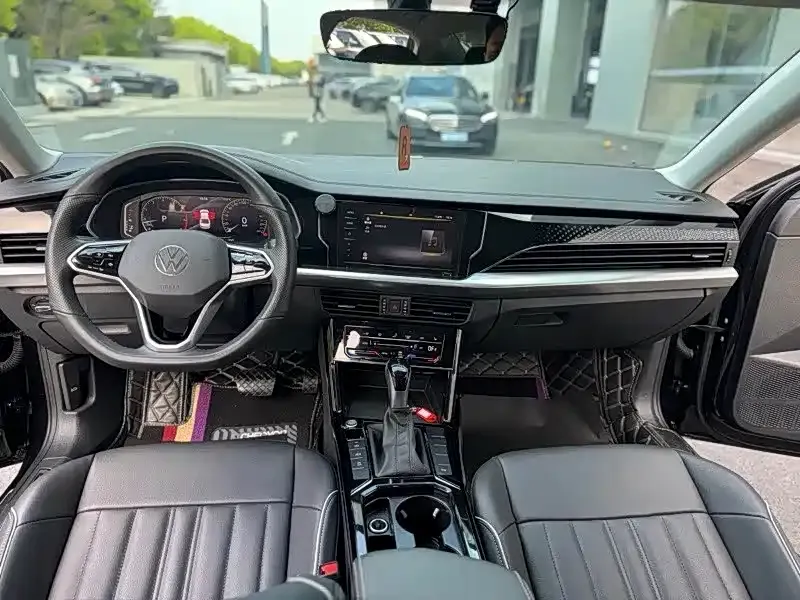 Volkswagen Passat — фото 9