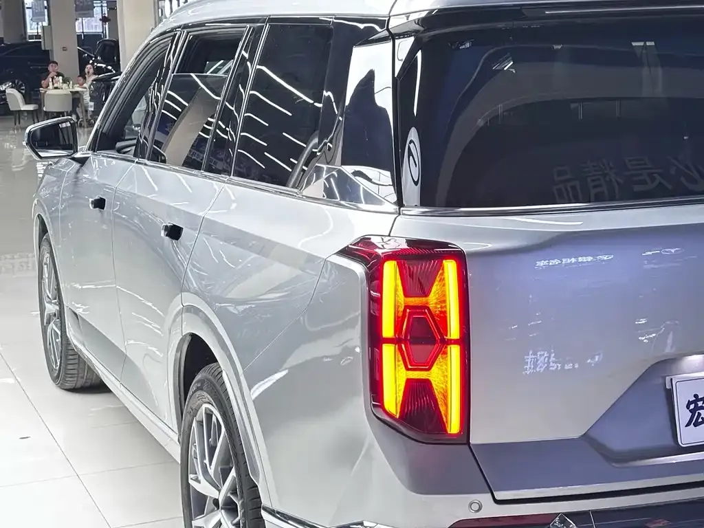 GAC Motor Trumpchi GS8 — фото 3