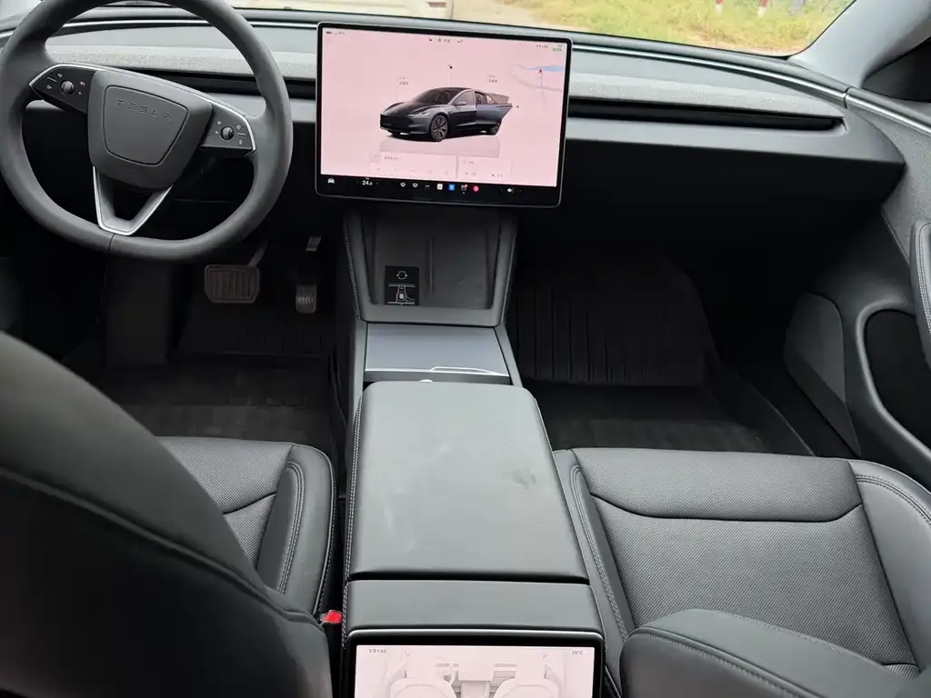 Tesla Model 3 — фото 9