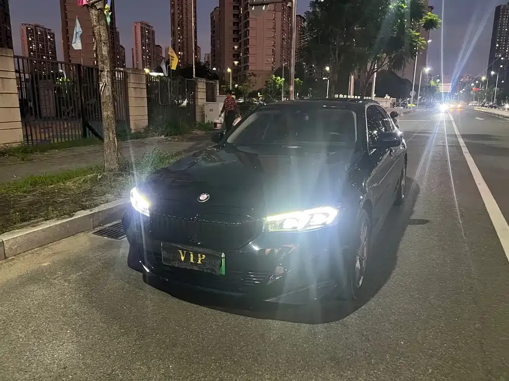 BMW i3 — фото 1