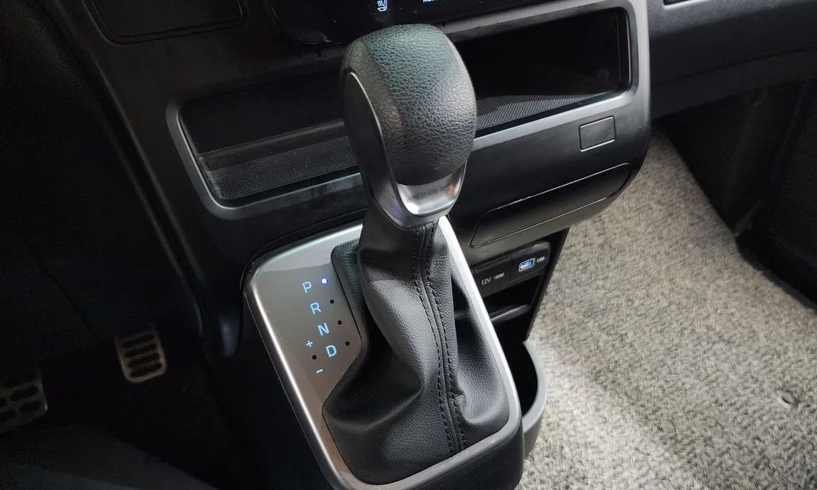 Hyundai Staria — фото 4