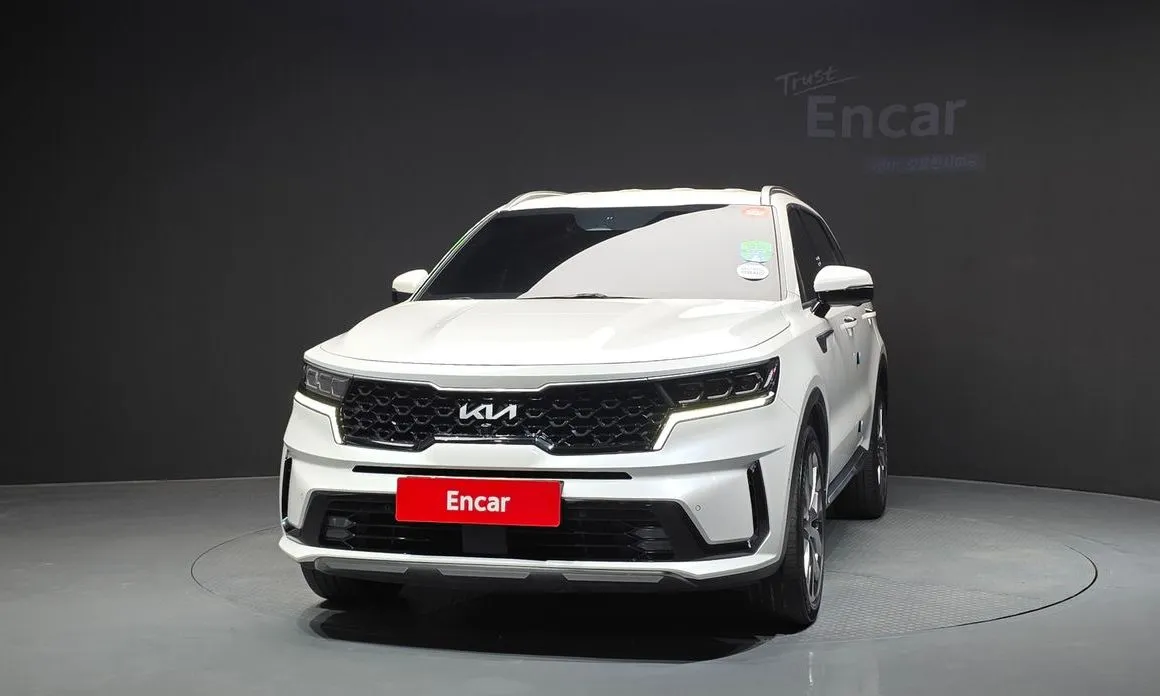 Kia Sorento — фото 8