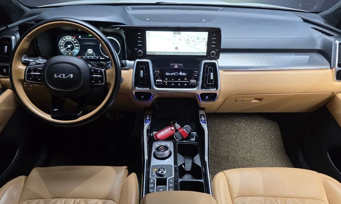 Kia Sorento — фото 10