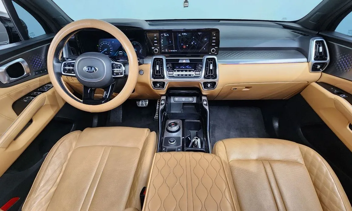 Kia Sorento — фото 6