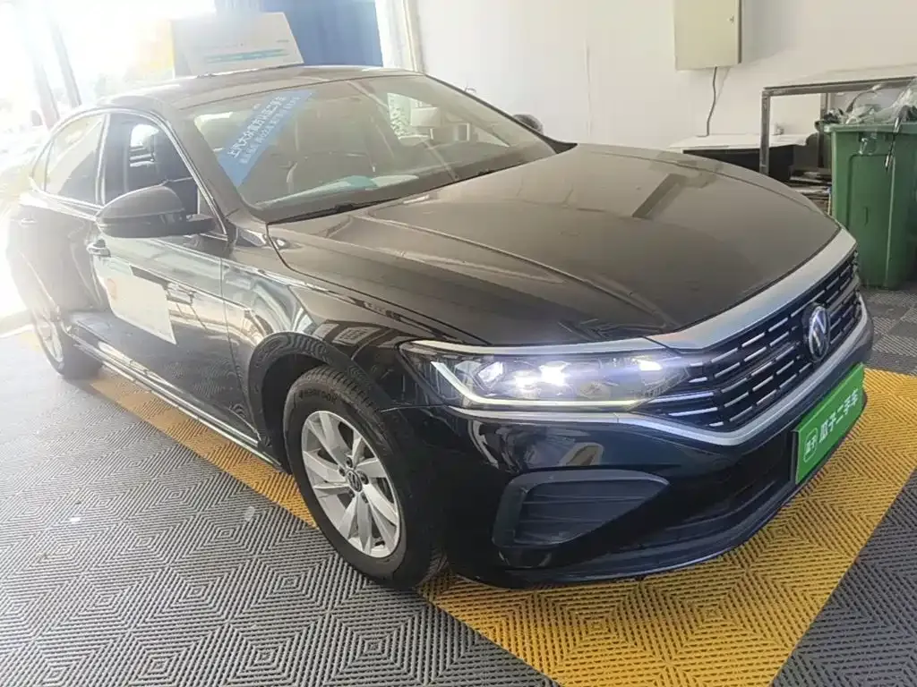 Volkswagen Passat — фото 6