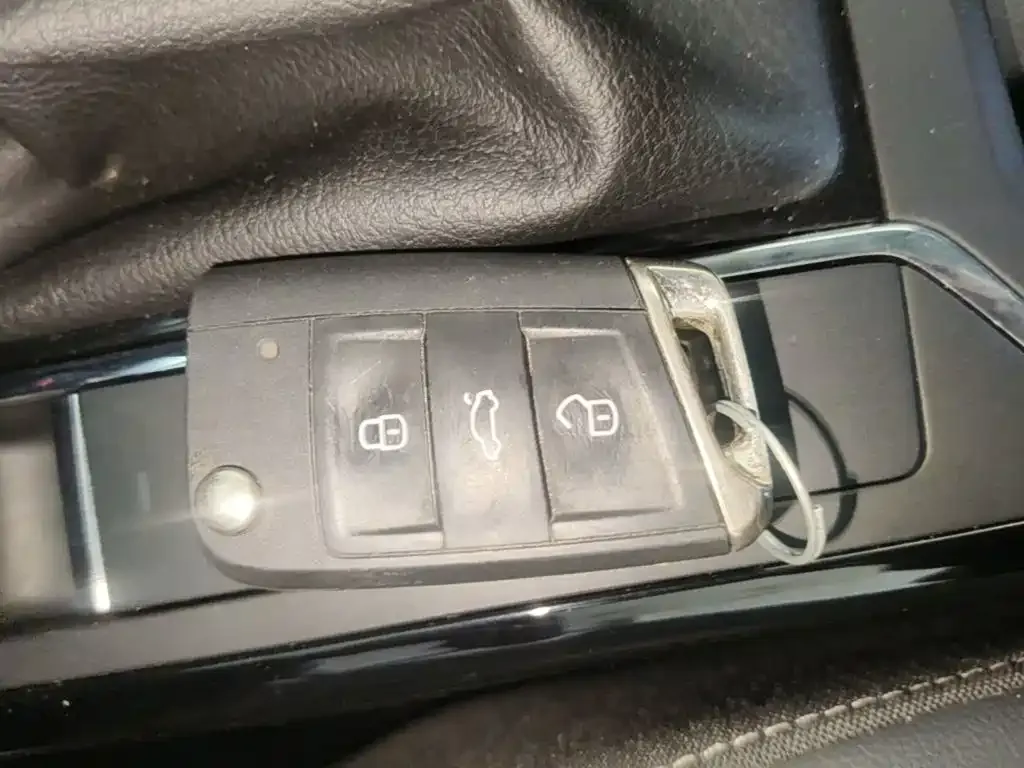Volkswagen Passat — фото 5