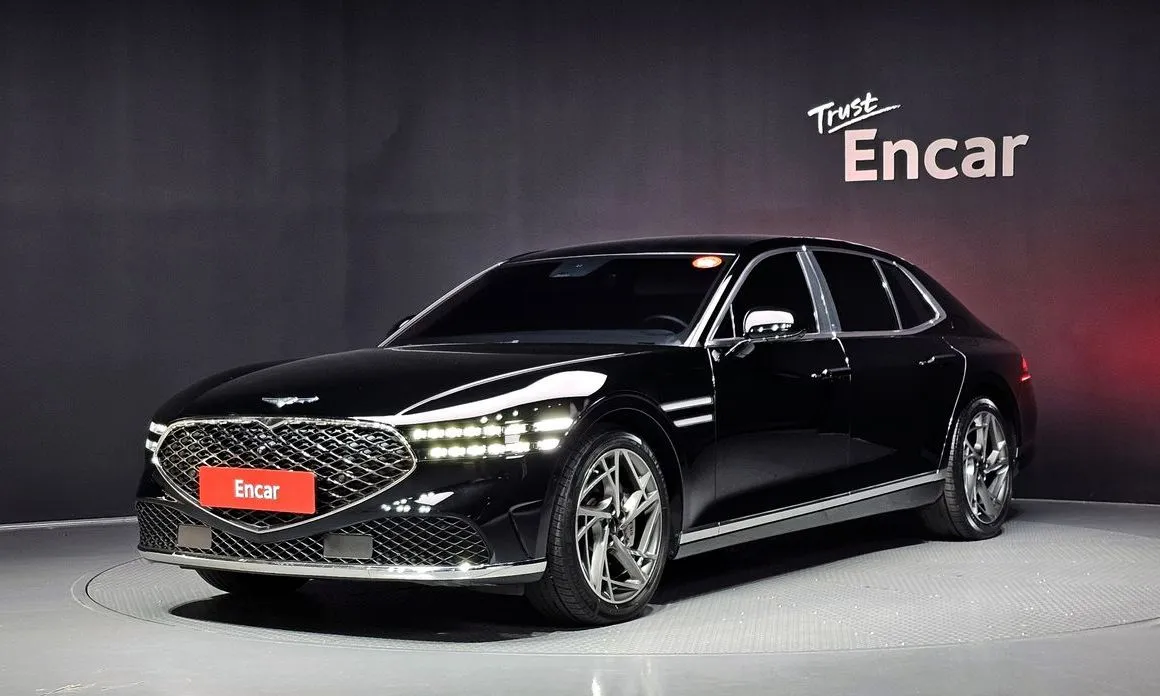 Genesis G90 — фото 1