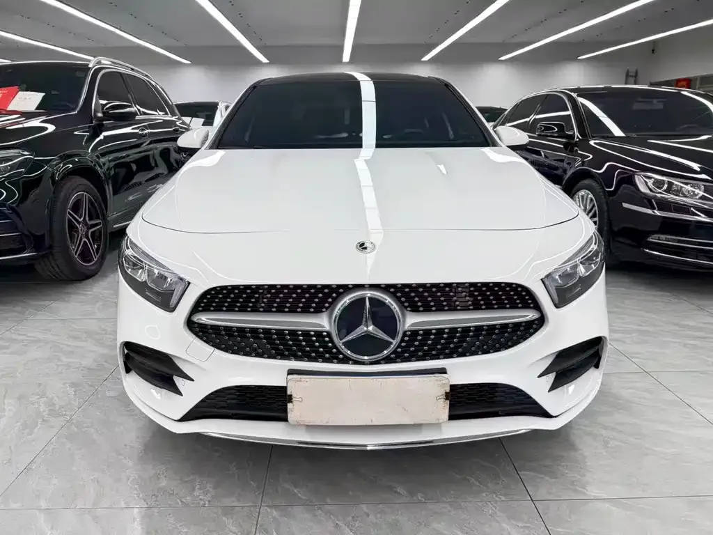 Mercedes-Benz A-Class — фото 10