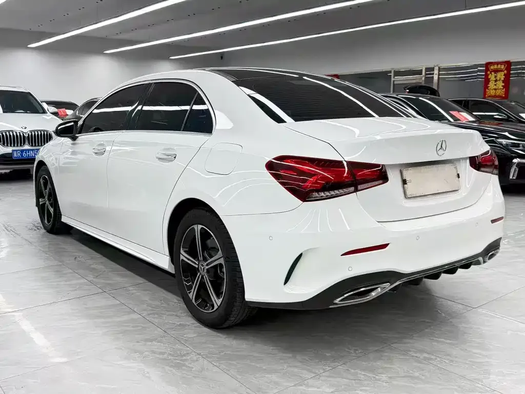 Mercedes-Benz A-Class — фото 8