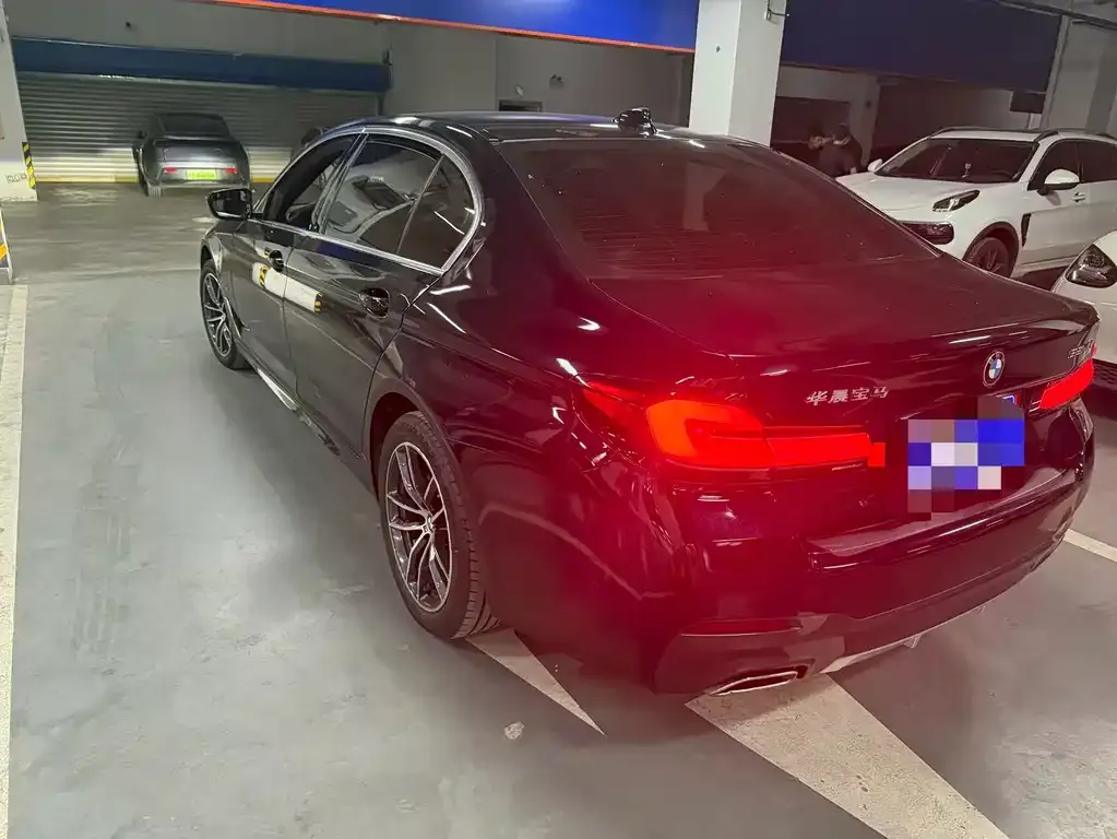 BMW 5 Series — фото 2