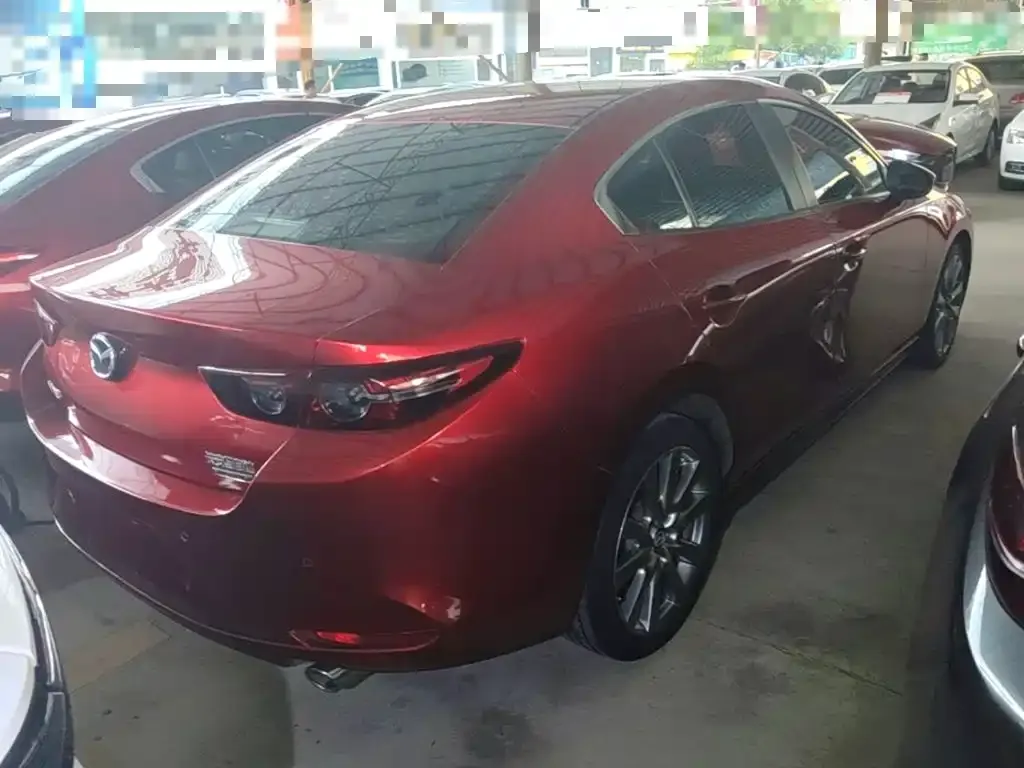 Mazda 3 Axela — фото 2