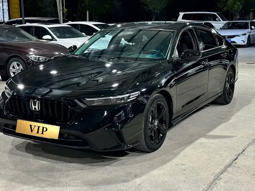 Honda Inspire — фото 1