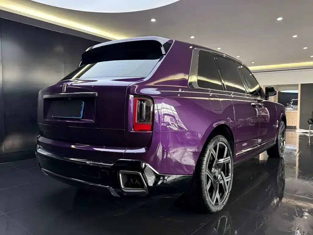 Rolls-Royce Cullinan — фото 7