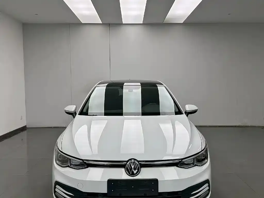 Volkswagen Golf — фото 6