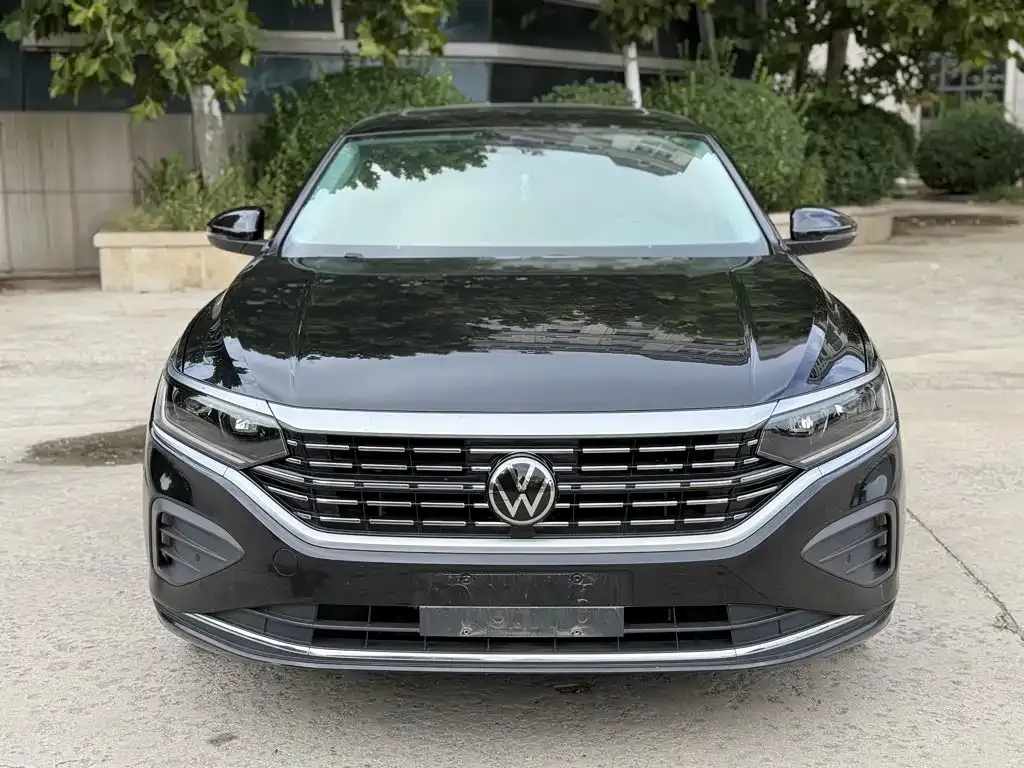 Volkswagen Passat — фото 6