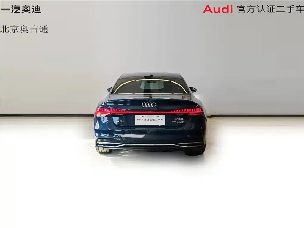 Audi A7L — фото 9