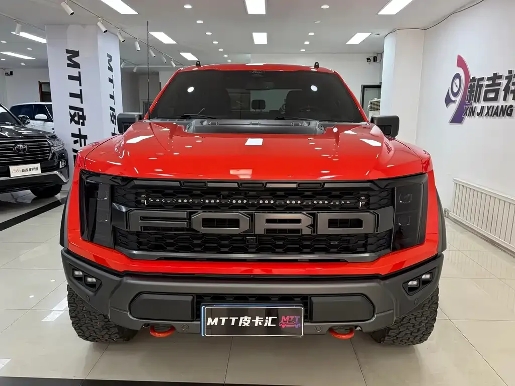 Ford F-150 Raptor — фото 10
