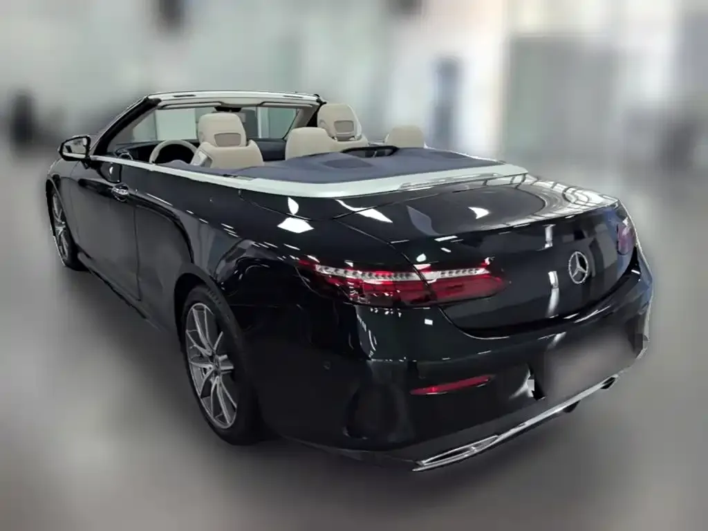 Mercedes-Benz E-Class (Import) — фото 2