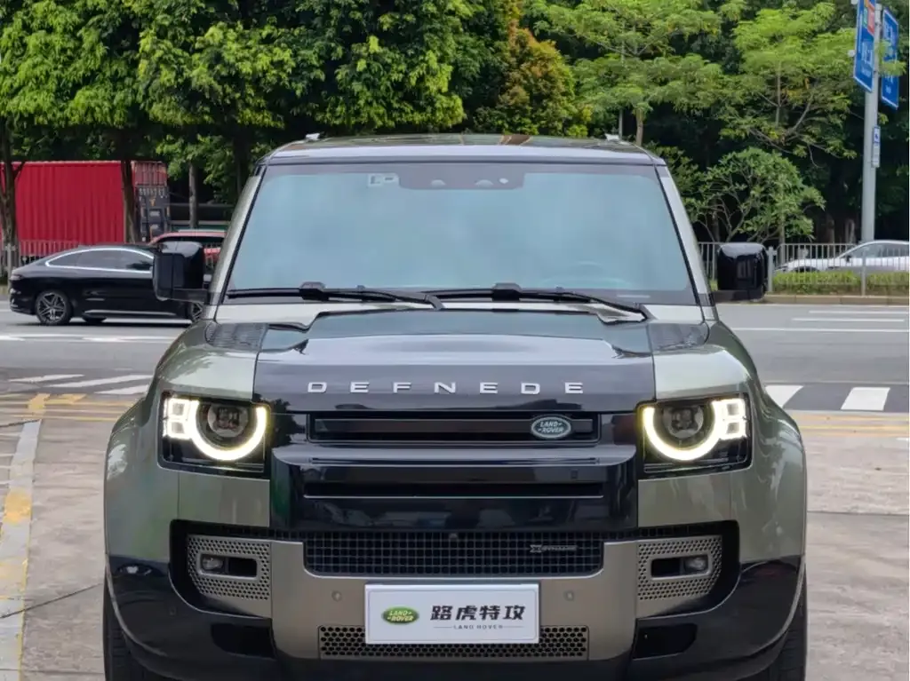 Land Rover Defender — фото 9