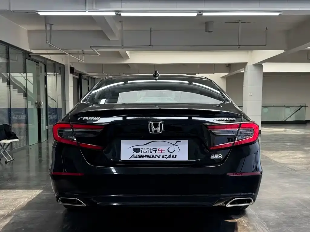 Honda Accord — фото 5