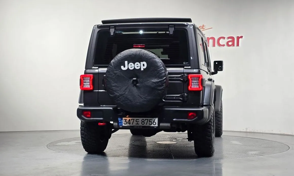 Jeep Wrangler — фото 5