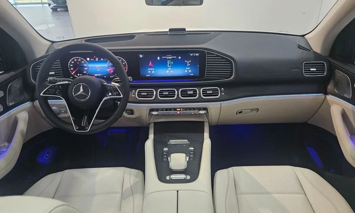 Mercedes-Benz GLE-Class — фото 8