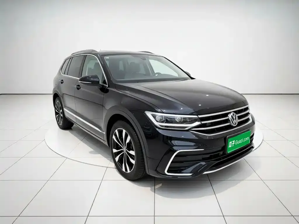 Volkswagen Tiguan L — фото 2