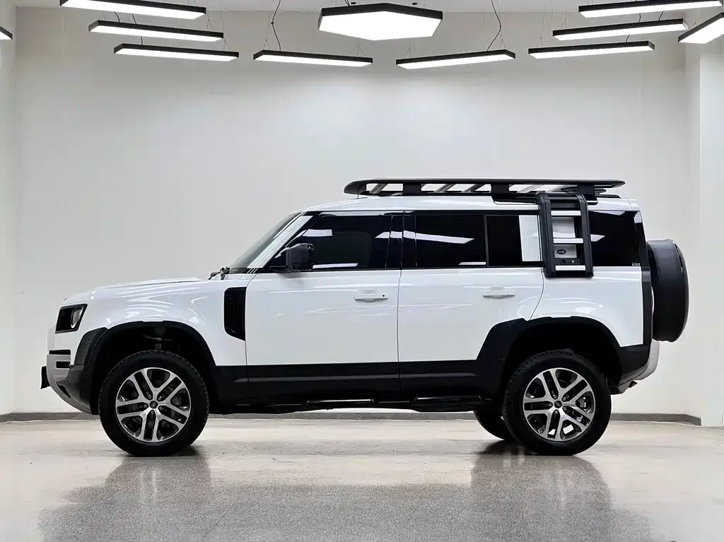 Land Rover Defender — фото 9