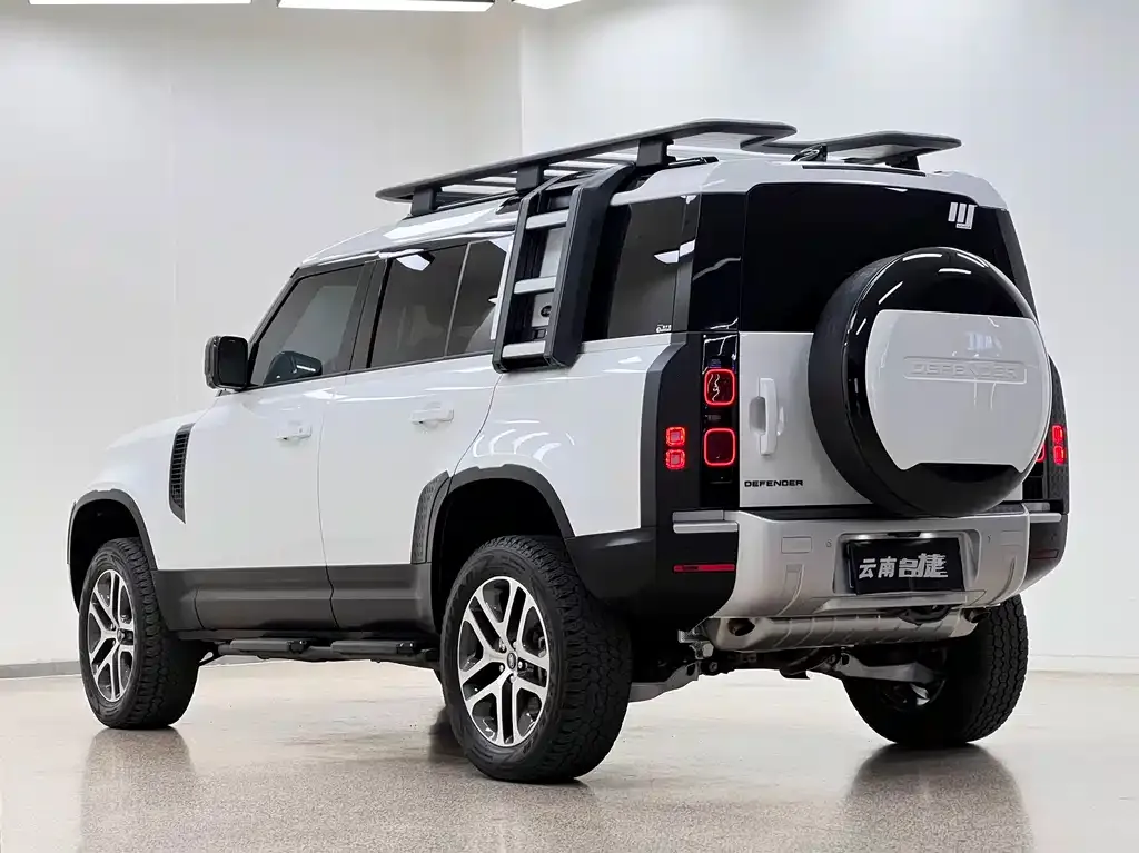 Land Rover Defender — фото 4