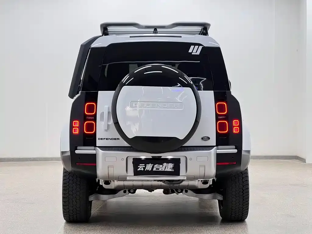 Land Rover Defender — фото 5