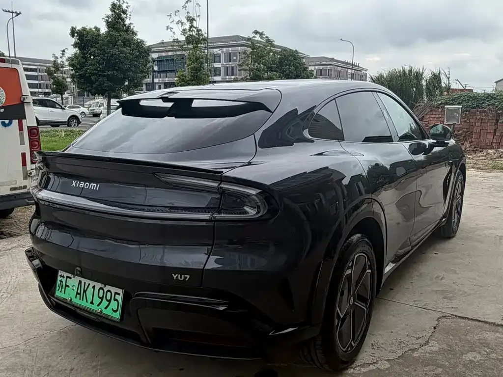 Xiaomi YU7 — фото 8