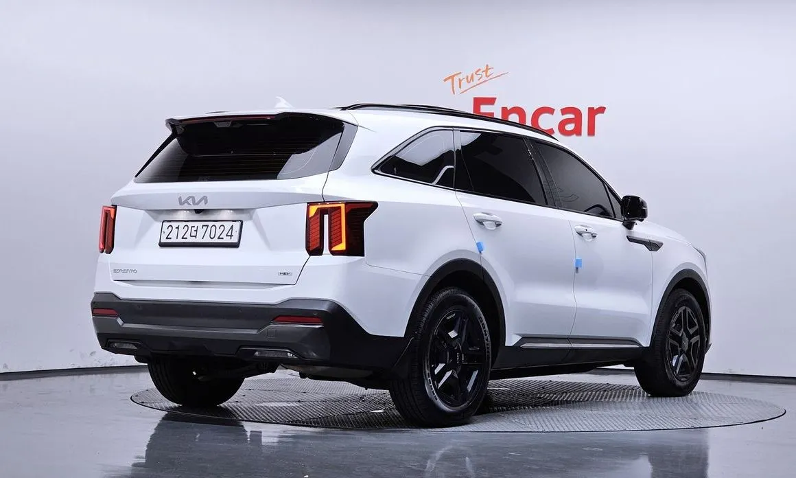 Kia Sorento — фото 3