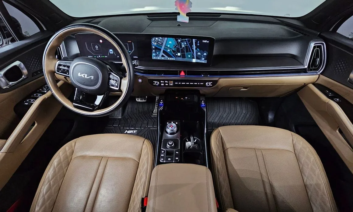 Kia Sorento — фото 6