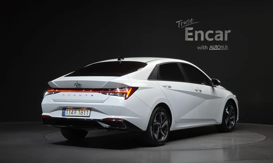 Hyundai AVANTE — фото 2