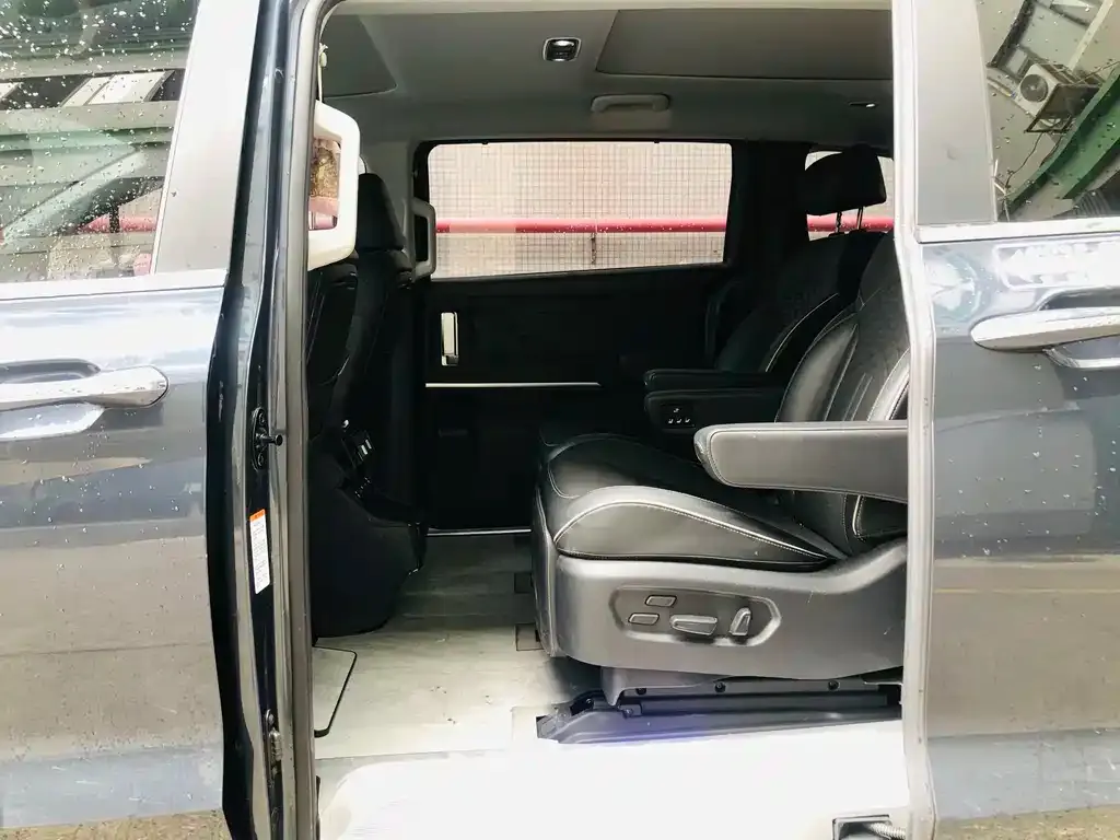 Hyundai Custo — фото 4