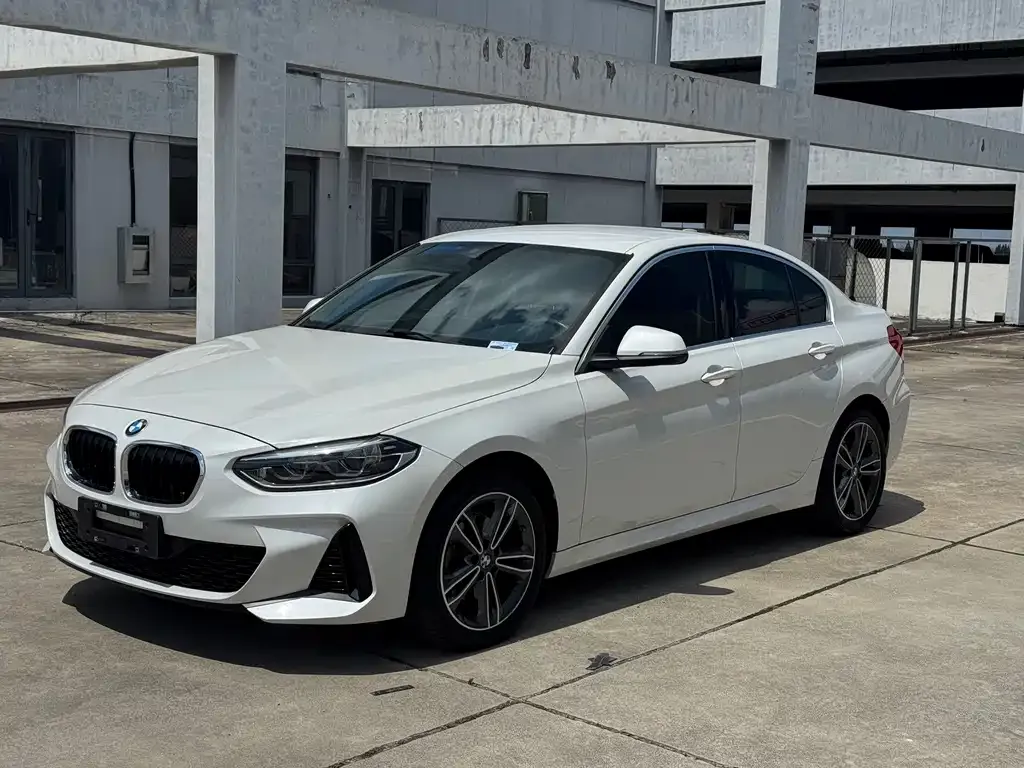 BMW 1 Series — фото 1