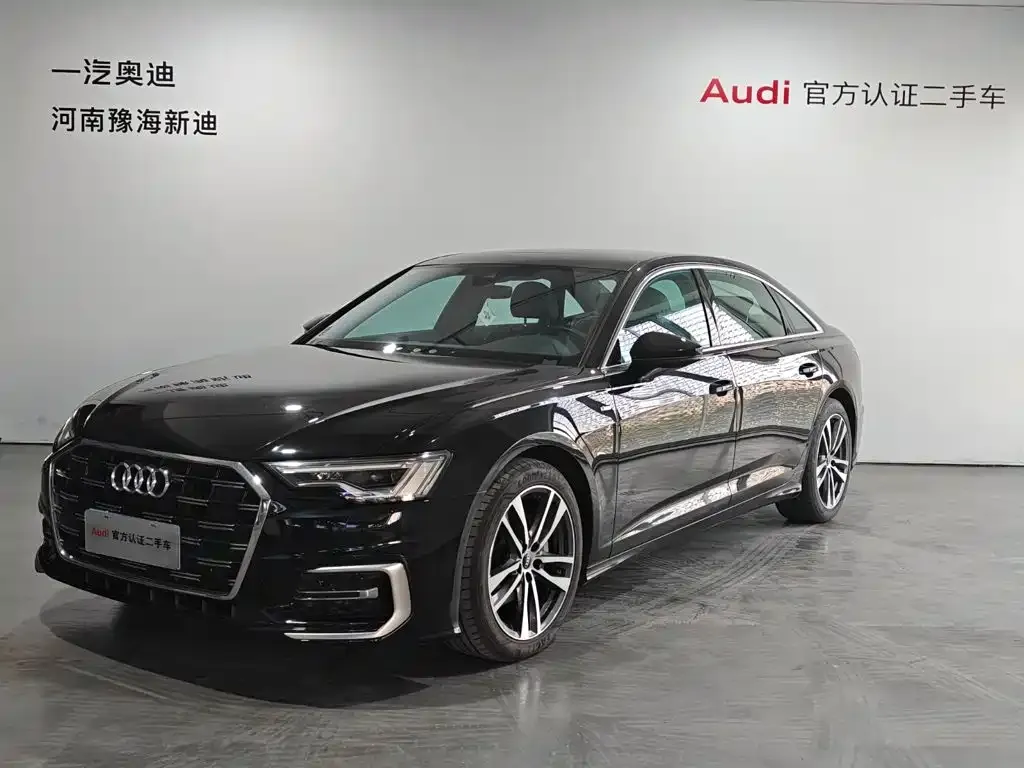 Audi A6L — фото 1
