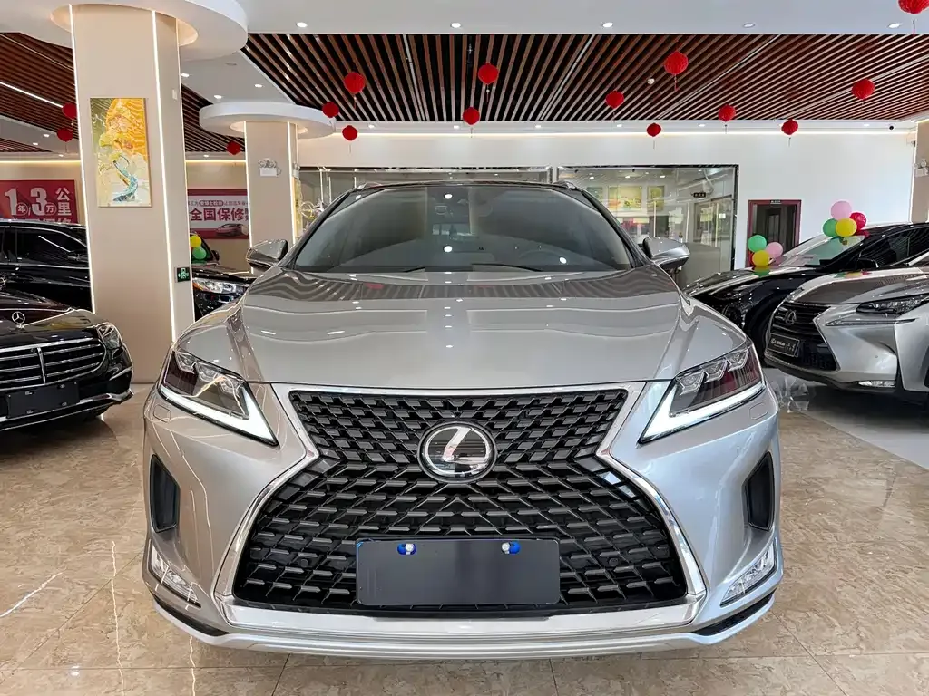 Lexus RX — фото 10