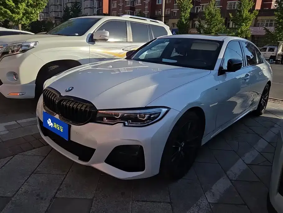 BMW 3 Series — фото 1