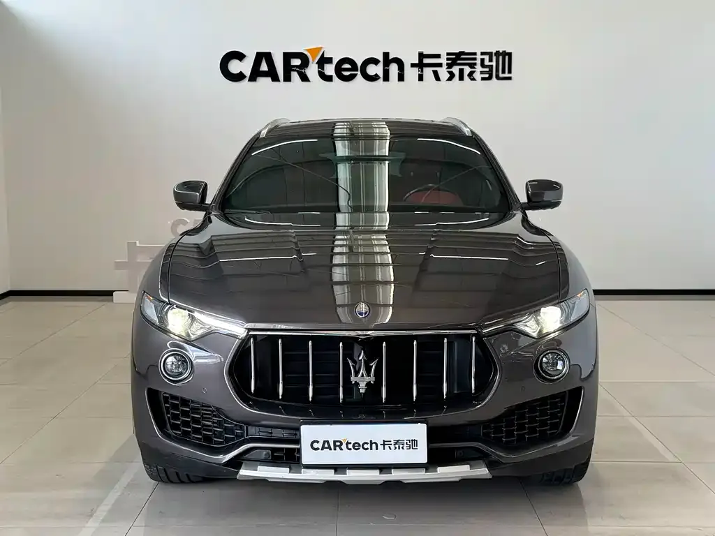 Maserati Levante — фото 2
