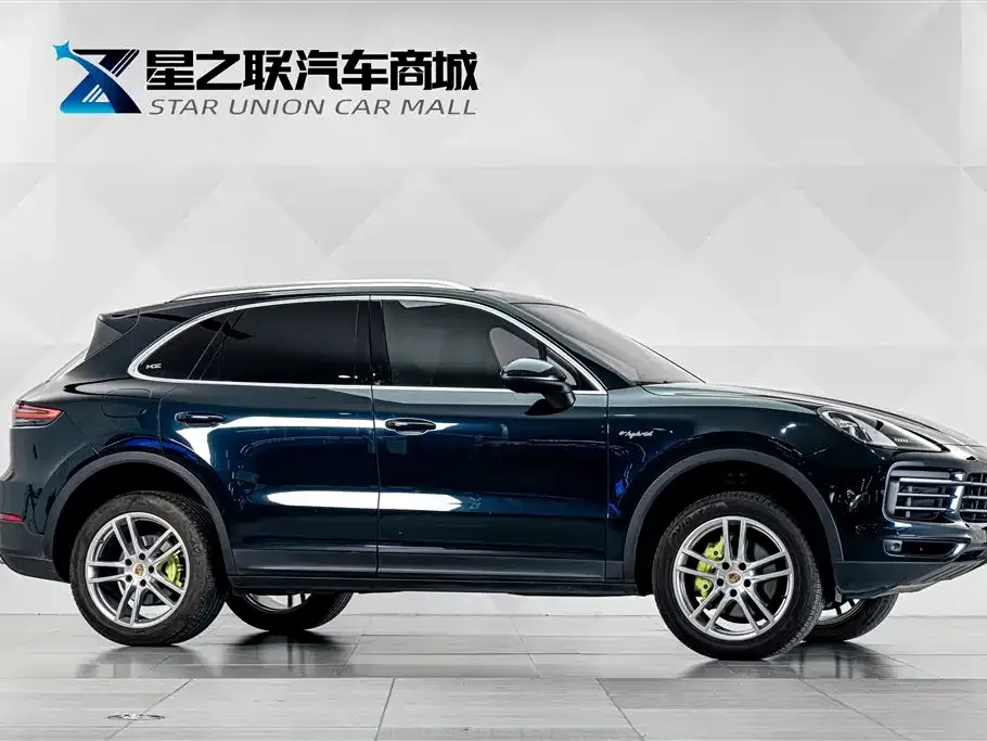 Porsche Cayenne Hybrid — фото 10