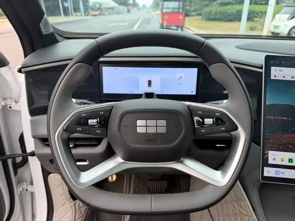 Geely Galaxy L7 — фото 2