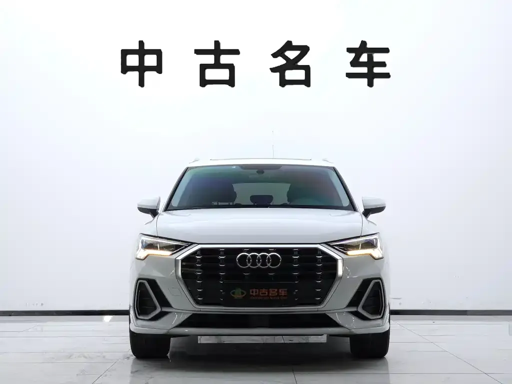 Audi Q3 — фото 9